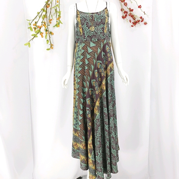KARMA HIGHWAY boho tropical maxi dress - Picture 3 of 8